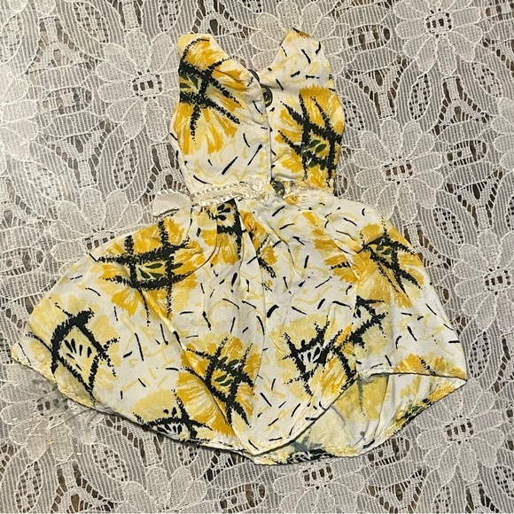 Vintage Barbie Dresses - Picture 3 of 5